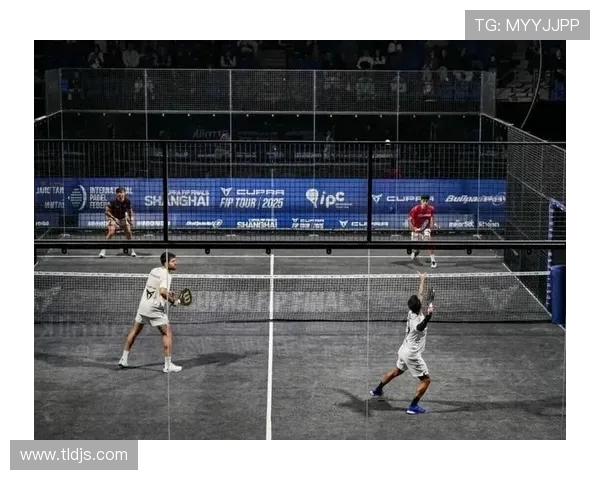 全球网球赛季重启，各大名将争夺年终总决赛资格，赛事精彩纷呈